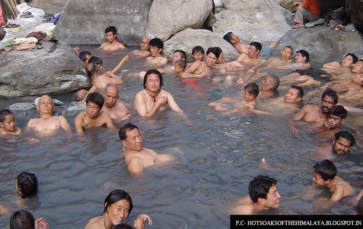 Rejuvenate your body and mind in the Yumthang hot springs