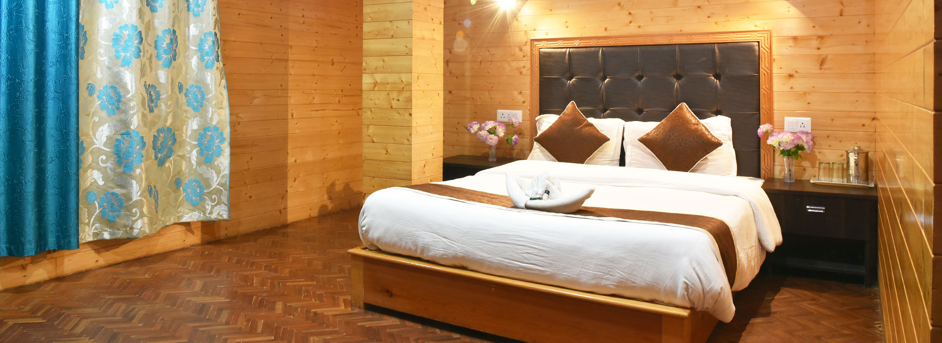 Delight Lachen Heritage